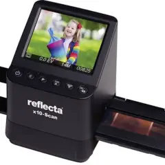 Reflecta x10-Scan för att skanna negativ. En digitaliserare som visar en glad flicka på skärmen.