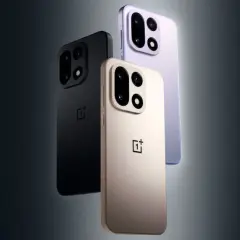 Tre nya OnePlus-telefoner i färgerna svart, beige och lila. Kameramodulen påminner om Hasselblad.